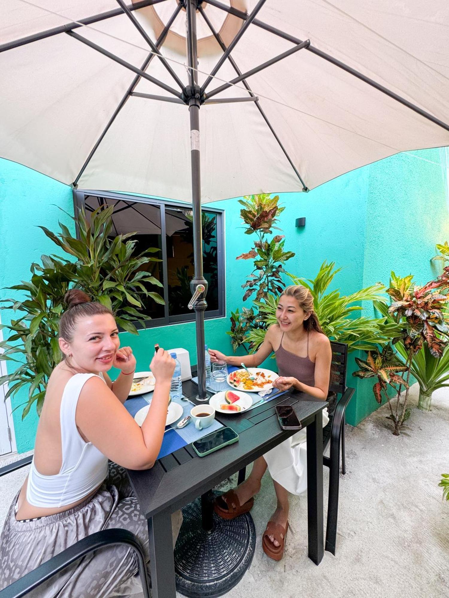Ukulhas Sands Dış mekan fotoğraf
